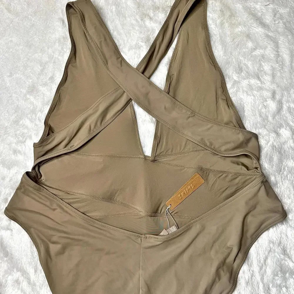 NWT Skims Swim Cut Out Plunge Monokini Swimsuit Desert Women’s 4X